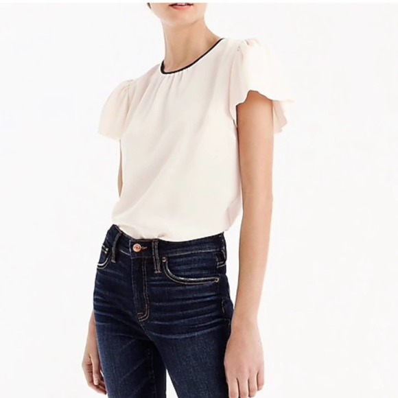 J. Crew Tops - J. Crew Ivory Flutter Sleeve Blouse Size 2 Keyhole Back